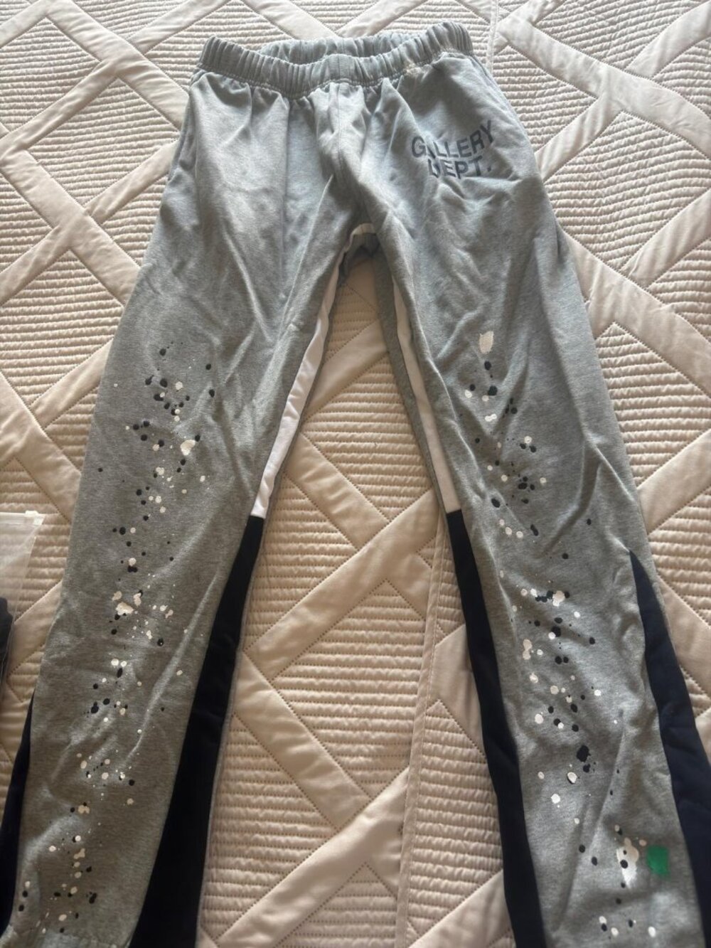 Gallery Dept Inspired Sweatpants – Grey Paint Splatter – XL (Fits Small)